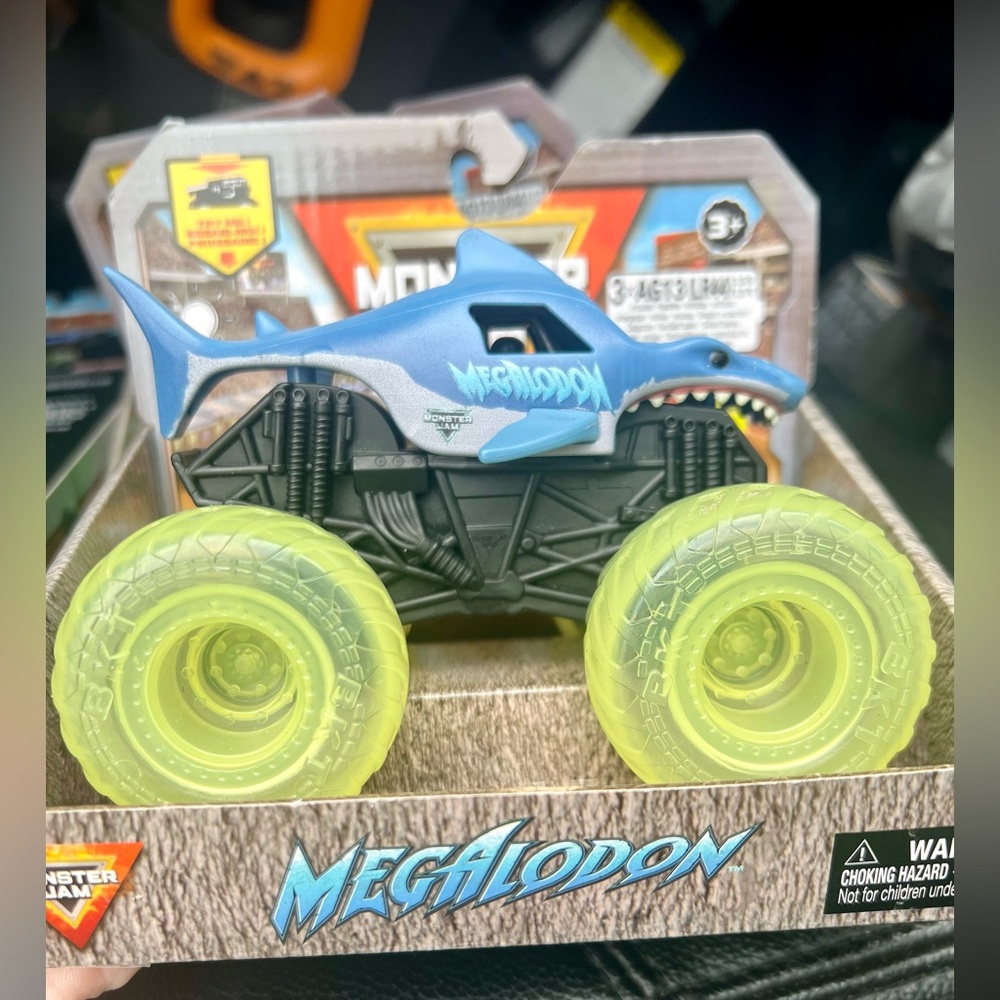 Monster Jam Megalodon Truck Light Up Wheels